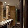 ✔️ Afrikai stílusú modern fürdőszoba a Hotel Bambarában